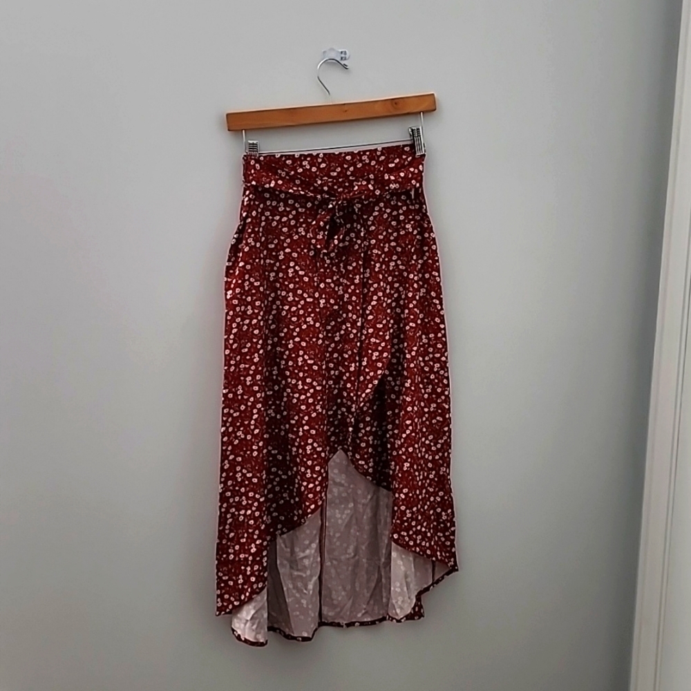 High-Low floral skirt